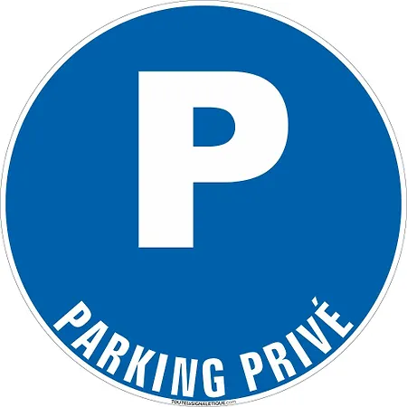 T2 Neuf Centre Raphaël Avec Terrasse Et Parking Gratuit, Prés De La Et Commerces! Saint-Raphaël