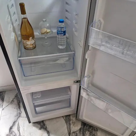 T2 Neuf Centre Raphael Avec Terrasse Et Parking Gratuit, Pres De La Et Commerces! Apartman Saint-Raphaël