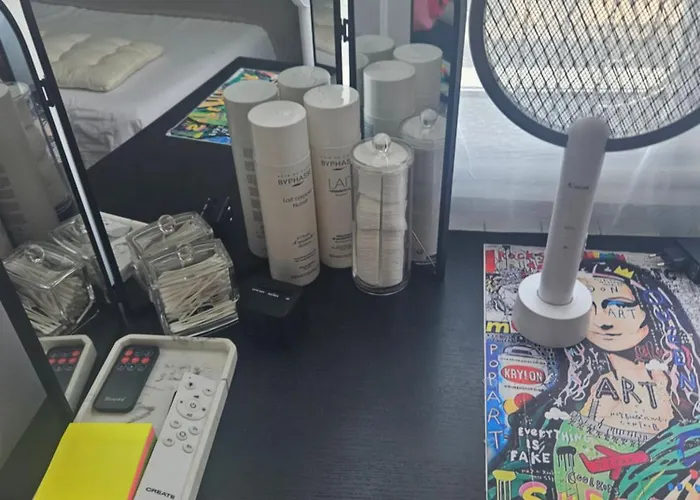 T2 Neuf Centre Raphael Avec Terrasse Et Parking Gratuit, Pres De La Et Commerces! Daire